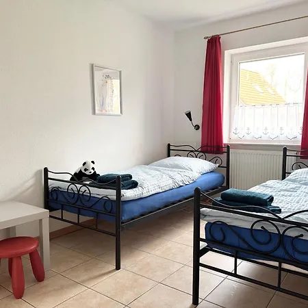 Krabbe 1 In Bensersiel Mit Garten & Terrasse * Holtgast