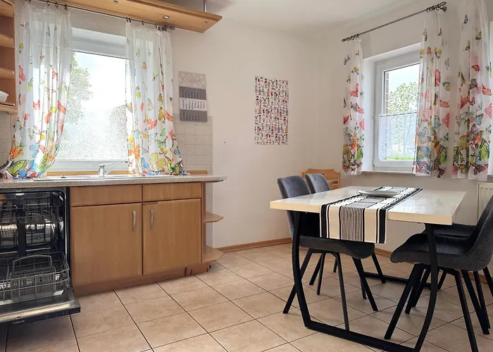 Krabbe 1 In Bensersiel Mit Garten & Terrasse * Holtgast